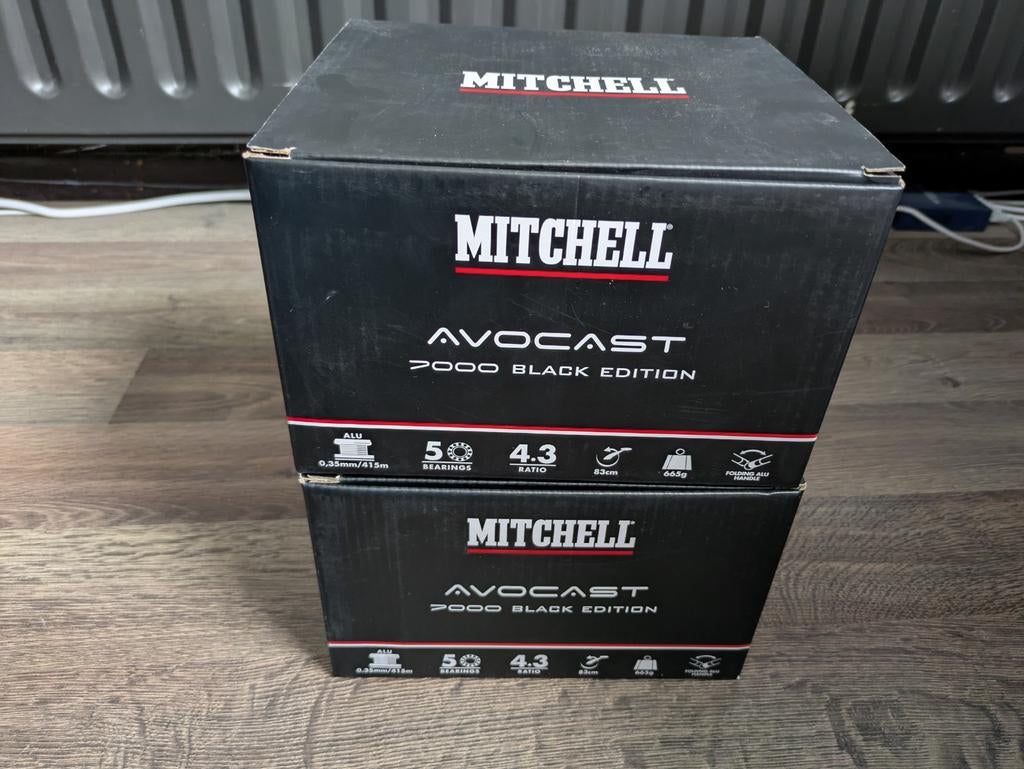 2 x Mitchell Avocast 7000 Black edition (Nieuw, ongebruikt), Ophalen of Verzenden, Nieuw, Molen