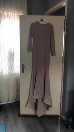Laatste ‼️ mooie lange beige galajurk te koop nieuw ‼️‼️, Kleding | Dames, Gelegenheidskleding, Galajurk, Beige, Nieuw, Ophalen of Verzenden