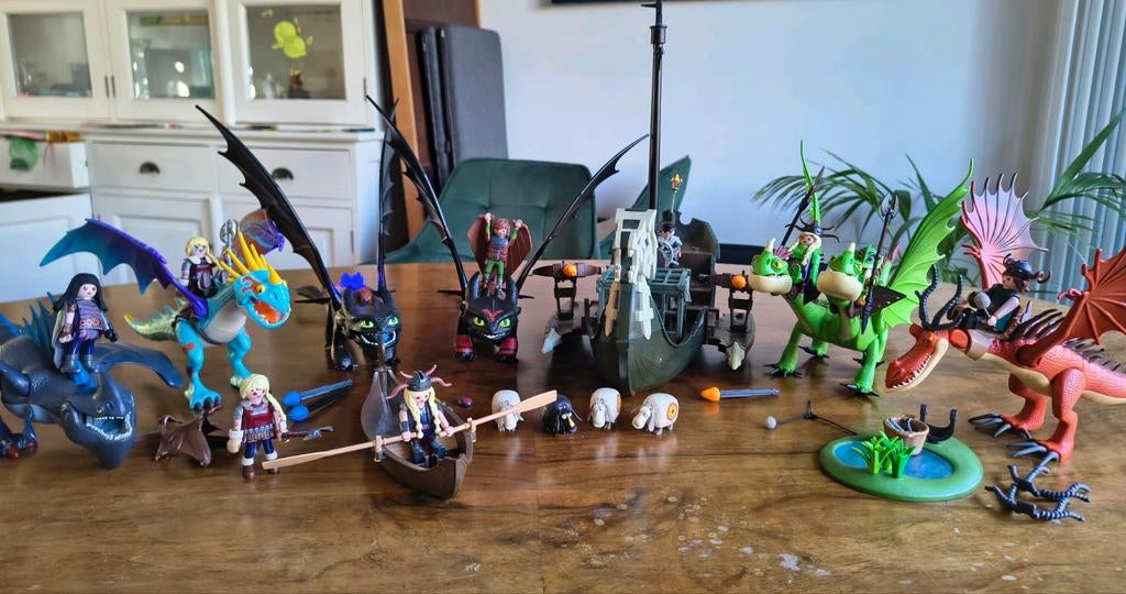 7 sets Drakenrijders van Berk / Dreamworks Dragons, Ophalen of Verzenden, Gebruikt