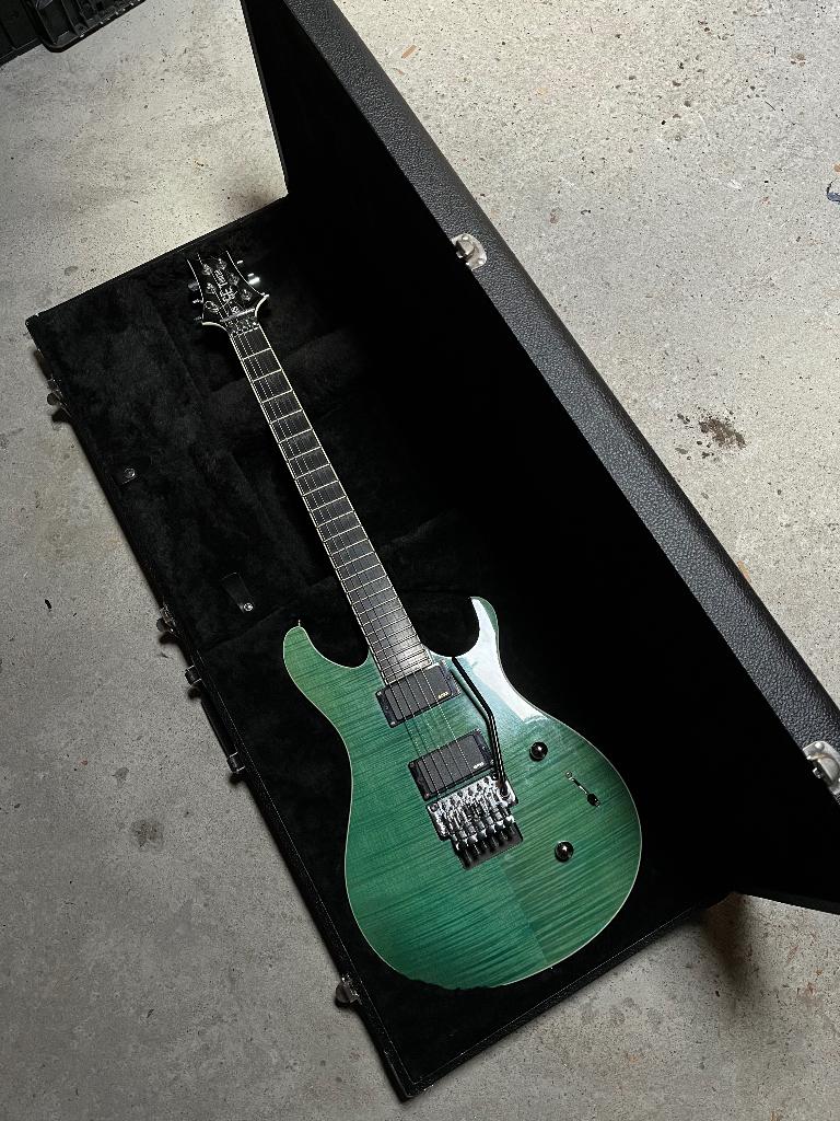 PRS SE TORERO IN SAPPHIRE GREEN + Case, Muziek en Instrumenten, Snaarinstrumenten | Gitaren | Elektrisch, Ophalen, Gebruikt, Solid body