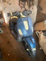 Scooter laten spuiten/ scooter spuiterij, Ophalen, Zo goed als nieuw, Benzine, Overige modellen