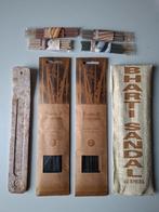 Stenen wierookhouder met diverse soorten wierookstokjes, Overige materialen, Ophalen of Verzenden, Zo goed als nieuw, Crème