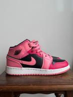 Nike Air Jordan 1 Mid Coral Chalk, Nike Air Jordan, Ophalen of Verzenden, Roze, Sneakers of Gympen