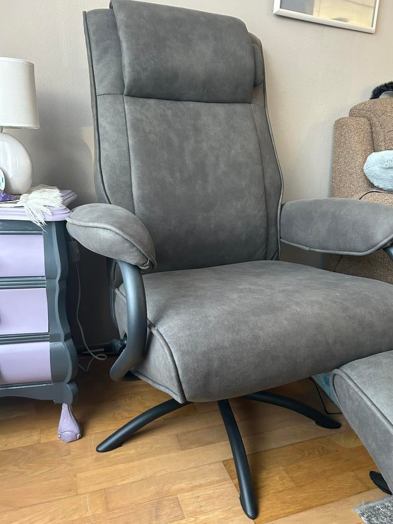 Relaxfauteuil Vincent met hocker luxe stoel, Ophalen, Zo goed als nieuw, Leen Bakker, 75 tot 100 cm