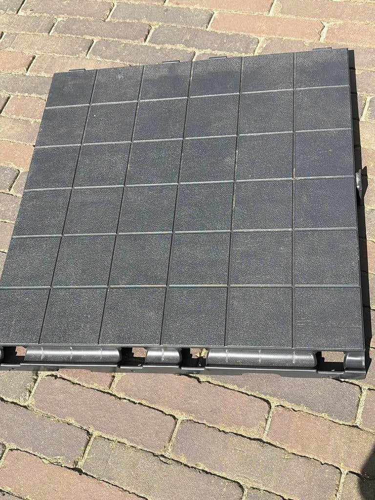 20 Zwarte voortent tegels Isabella, Ophalen of Verzenden, Zo goed als nieuw