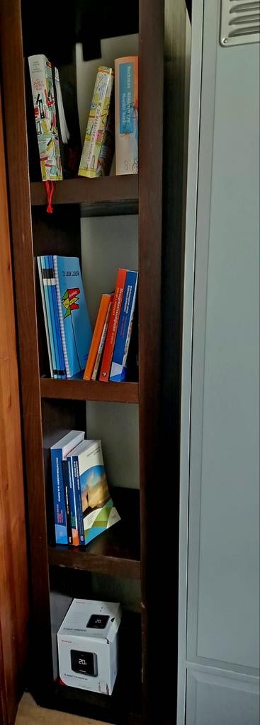 Boekenkast gratis af te halen, Ophalen, Met plank(en), Minder dan 50 cm, Gebruikt