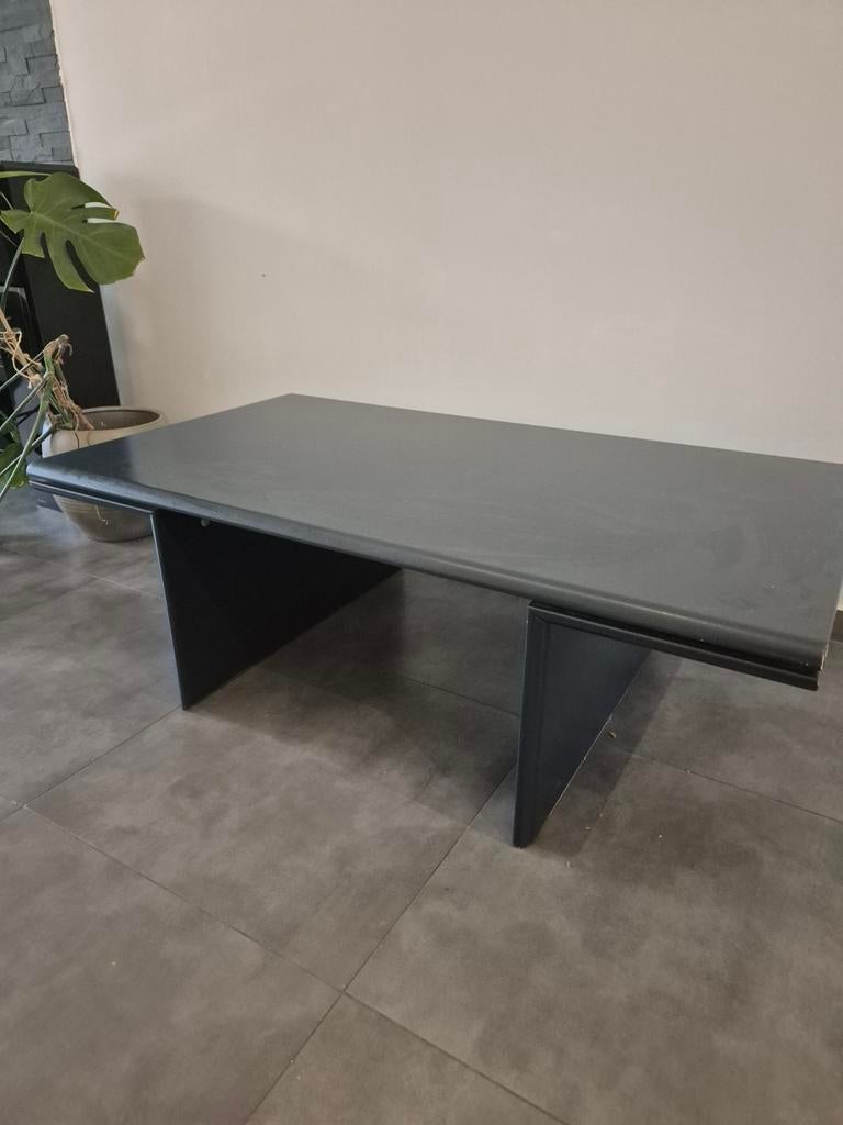 Donkerblauwe Leolux salontafel, Huis en Inrichting, Tafels | Eettafels, Ophalen, Gebruikt, 100 tot 150 cm, 50 tot 100 cm