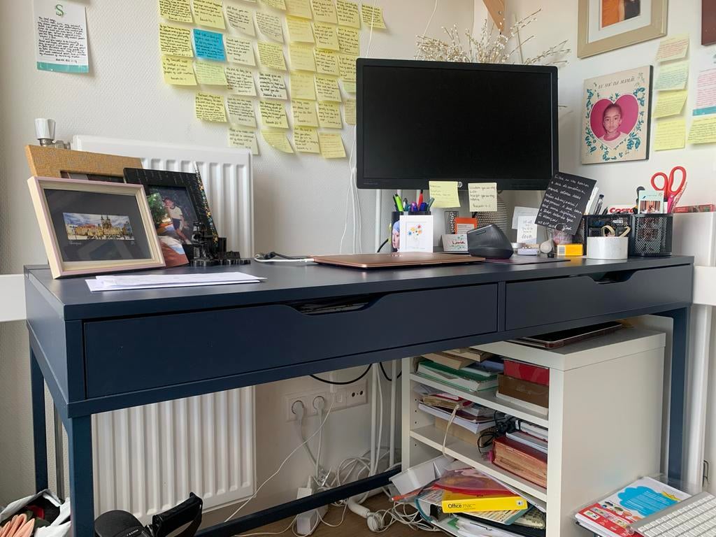 Donkerblauw bureau met lades. Office table, Ophalen, Overige typen, Gebruikt, Hout
