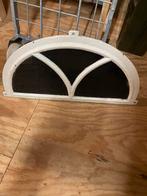 Decoratief halfrond raam met sierlijke verdeling, Doe-het-zelf en Verbouw, Gevelraam of Ruit, Gebruikt, Minder dan 80 cm, 80 tot 120 cm