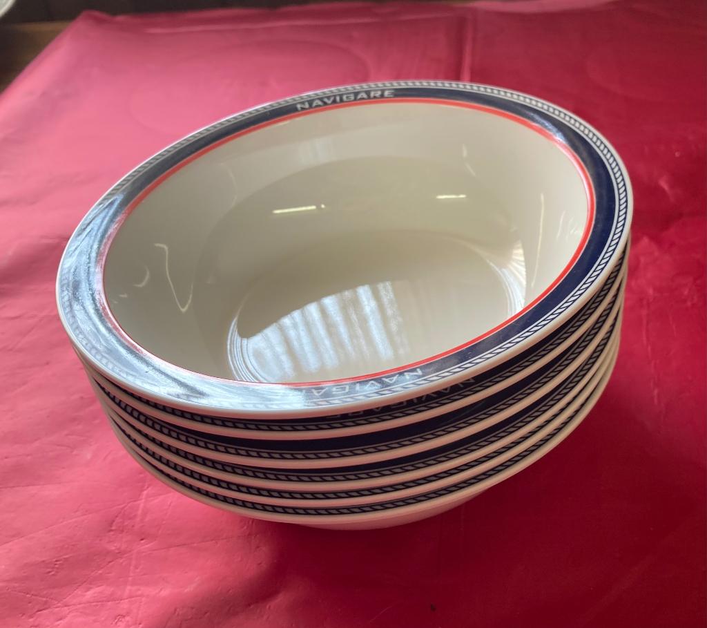 Camping servies navigare, Caravans en Kamperen, Kampeeraccessoires, Ophalen, Zo goed als nieuw