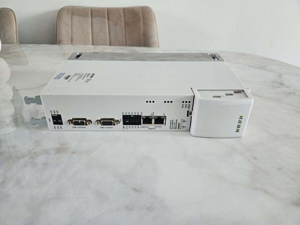 tk:KEBA KeDrive D3 D3-DA 310/A-0311-20SERVO DRIVE/AXIS CONTR, Ophalen of Verzenden, Gebruikt