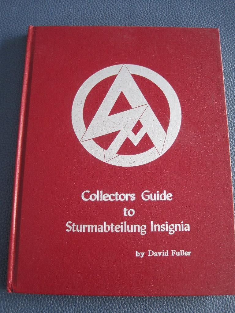 collectors guide to sturmabteilung insignia, Verzamelen, Militaria | Tweede Wereldoorlog, Ophalen of Verzenden, Duitsland, Boek of Tijdschrift