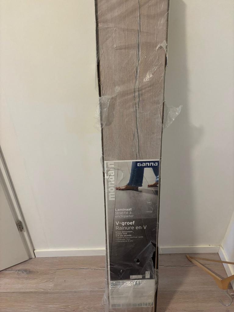 Laminaat 50-55 m2 met ondervloer gratis af te halen, Huis en Inrichting, Stoffering | Vloerbedekking, Gebruikt, Laminaat, 50 tot 75 m²