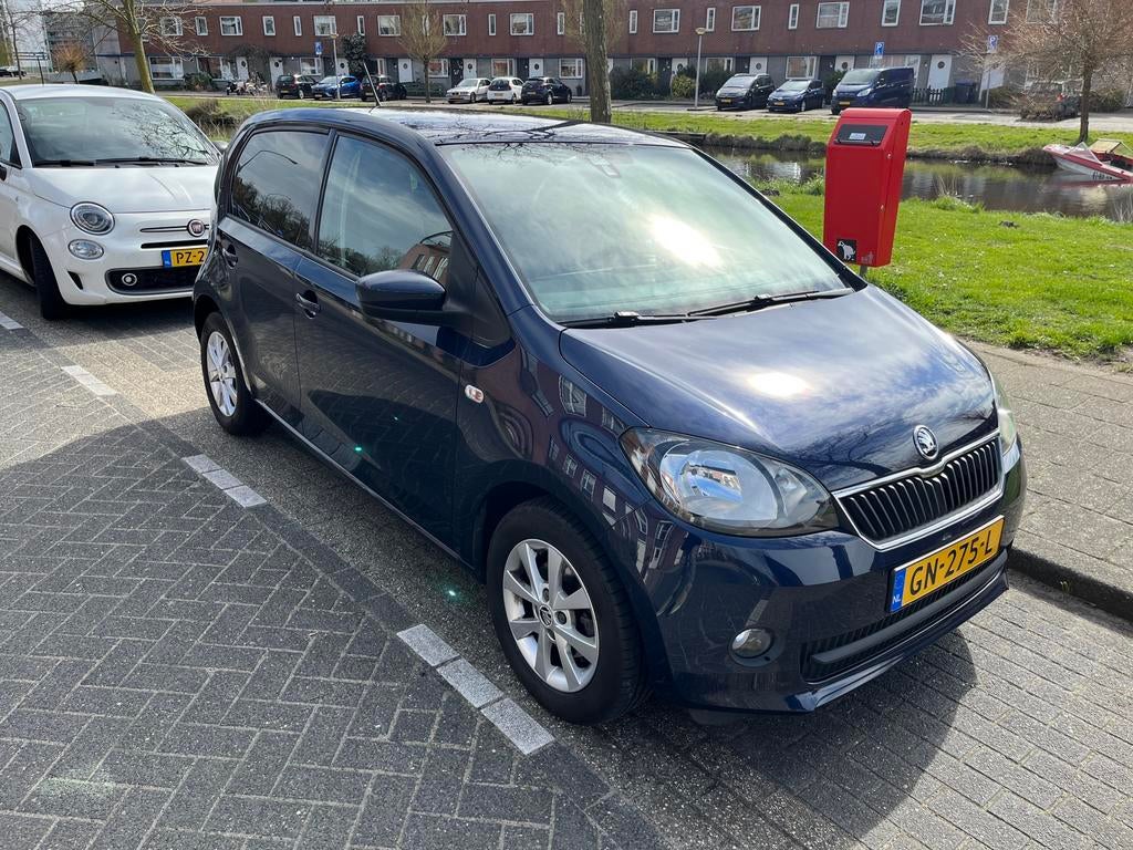Skoda Citigo 1.0 60pk Greentech 3D 2016 Blauw, Auto's, Skoda, Voorwielaandrijving, 840 kg, Origineel Nederlands, 24 km/l