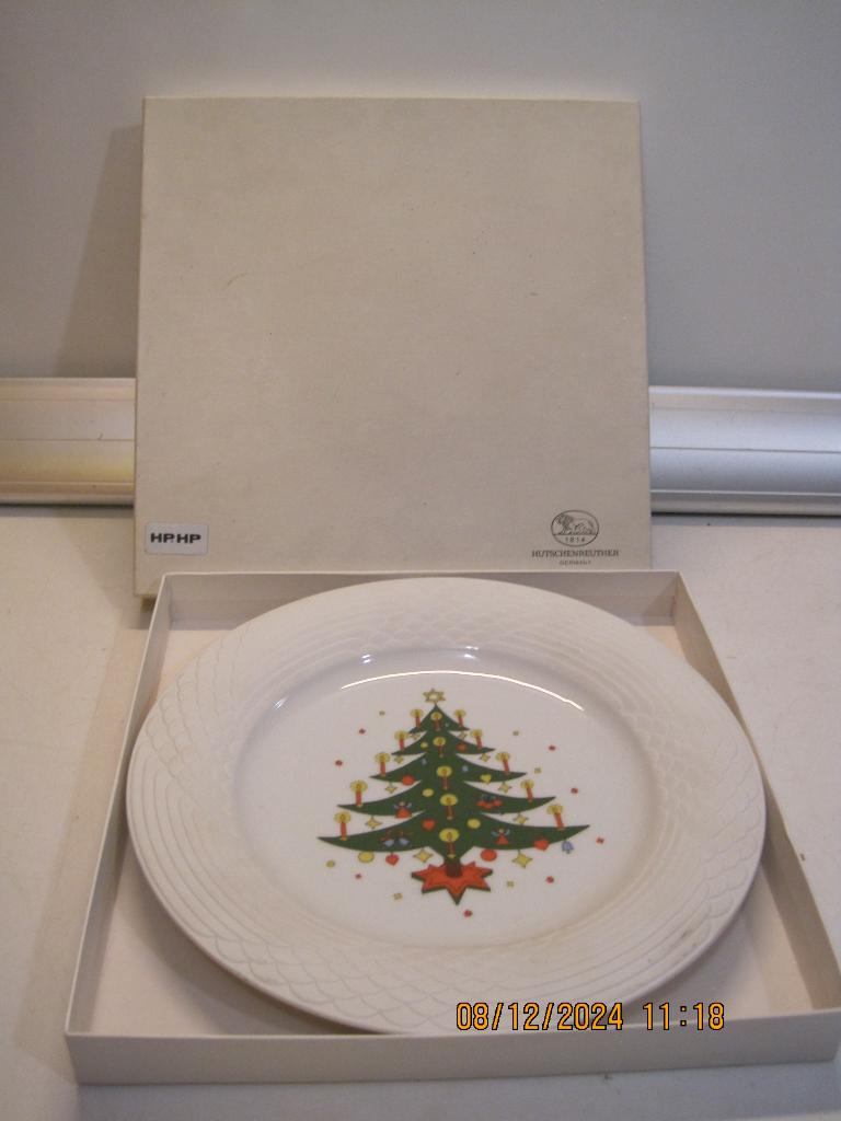 hutschenreuther kerstbord 26 cm dia (323), Diversen, Ophalen of Verzenden, Zo goed als nieuw