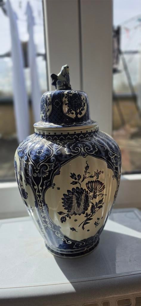 Delftsblauw set: vaas met deksel en twee vazen - Boch Sphinx, Antiek en Kunst, Antiek | Keramiek en Aardewerk, Ophalen of Verzenden