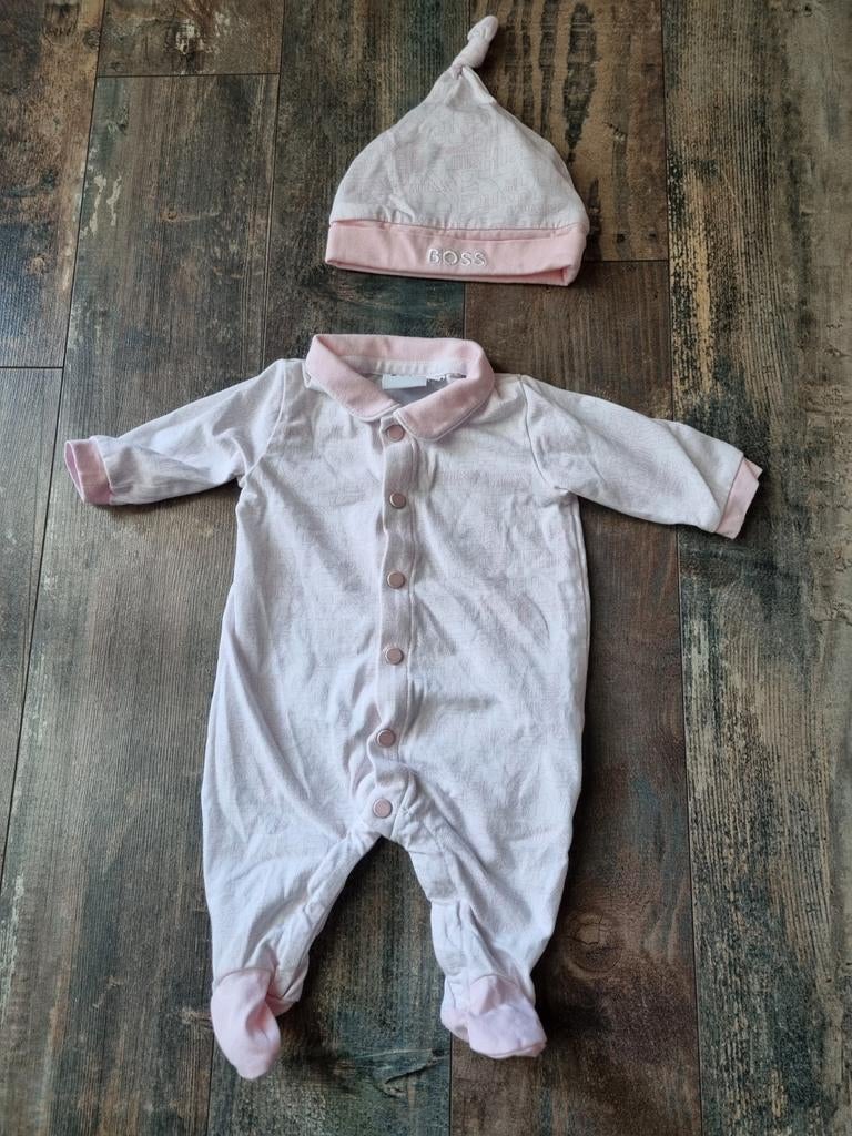 Hugo boss setje maatje 50/56, Kinderen en Baby's, Meisje, Nieuw, Ophalen of Verzenden, Setje