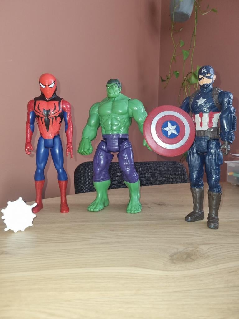 3 Marvel actiefiguren: Spider-Man, Hulk en Captain America, Ophalen of Verzenden, Gebruikt