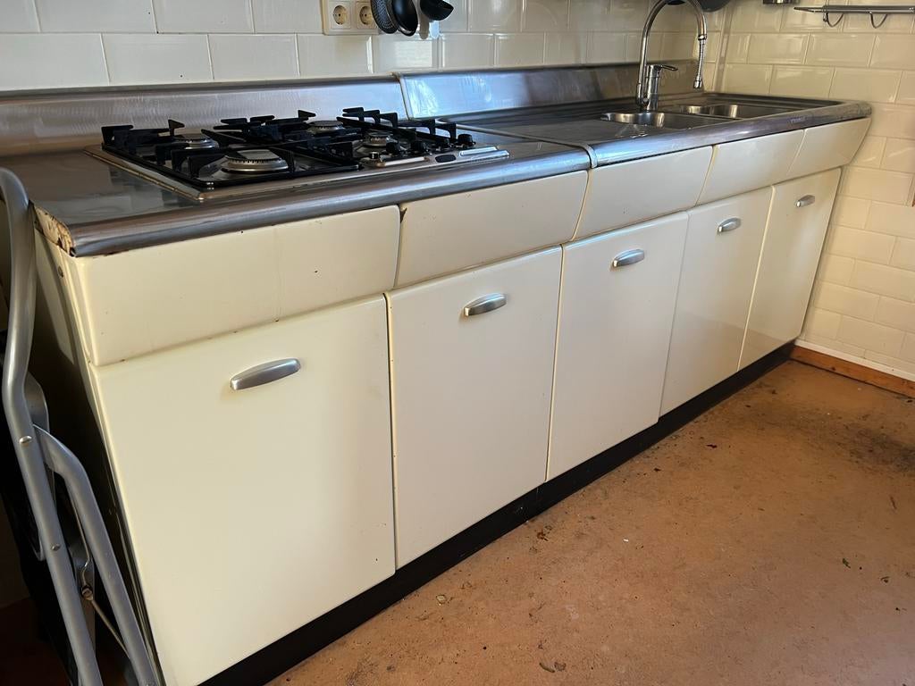 American Kitchen (Raymond Loewy) met dubbele spoelbak, Huis en Inrichting, Ophalen, Gebruikt, Wit, Enkelwandige keuken