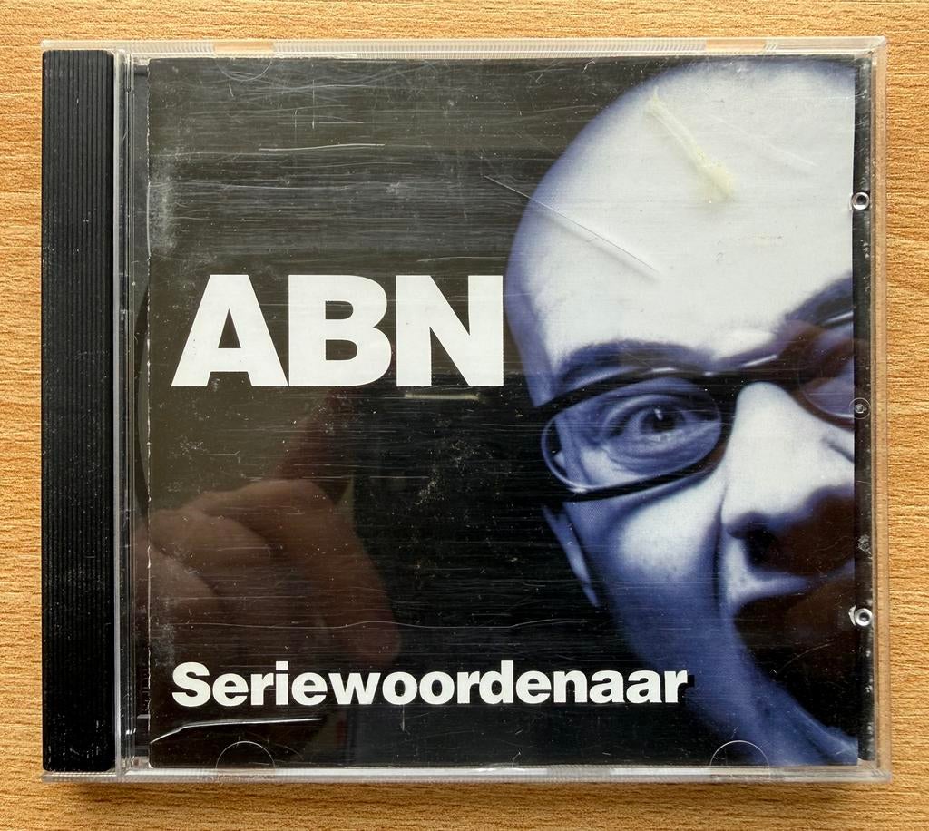 ABN. Seriewoordenaar., Cd's en Dvd's, Ophalen of Verzenden, 2000 tot heden, Zo goed als nieuw