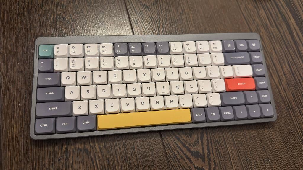 Nuphy Air75 V1 Mechanical Keyboard – Brown Switches, Computers en Software, Toetsenborden, Gebruikt, Draadloos, Qwerty, Multimediatoetsen