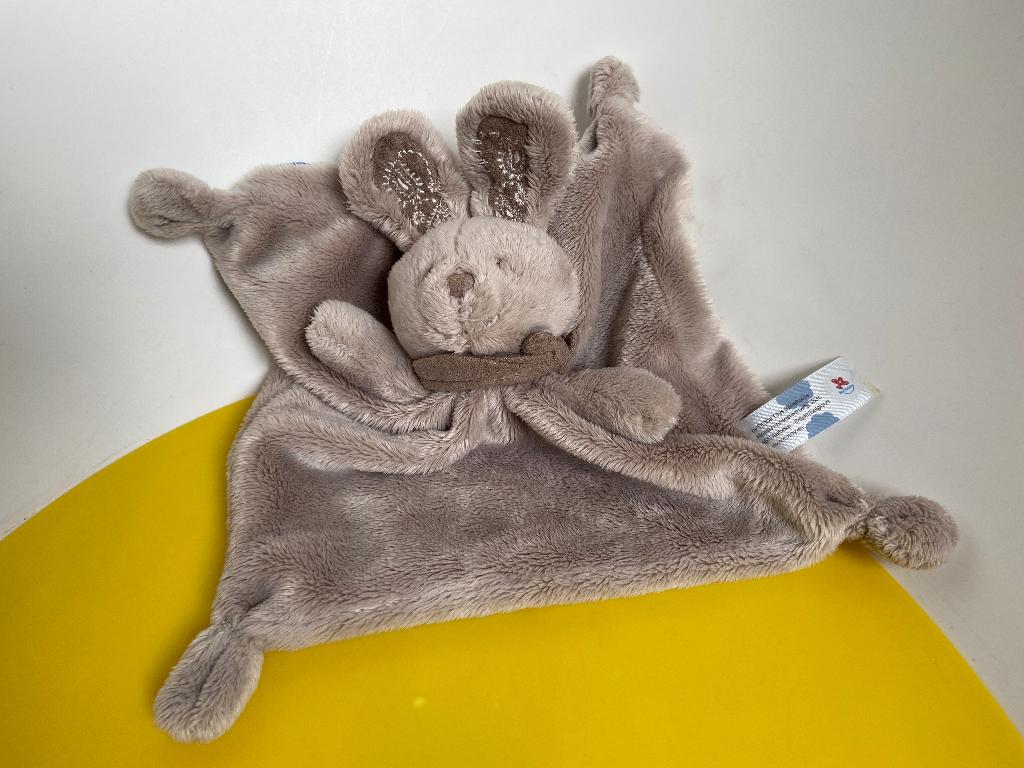 K1070 nicotoy konijn grijs bruin, Ophalen of Verzenden, Zo goed als nieuw, Konijn