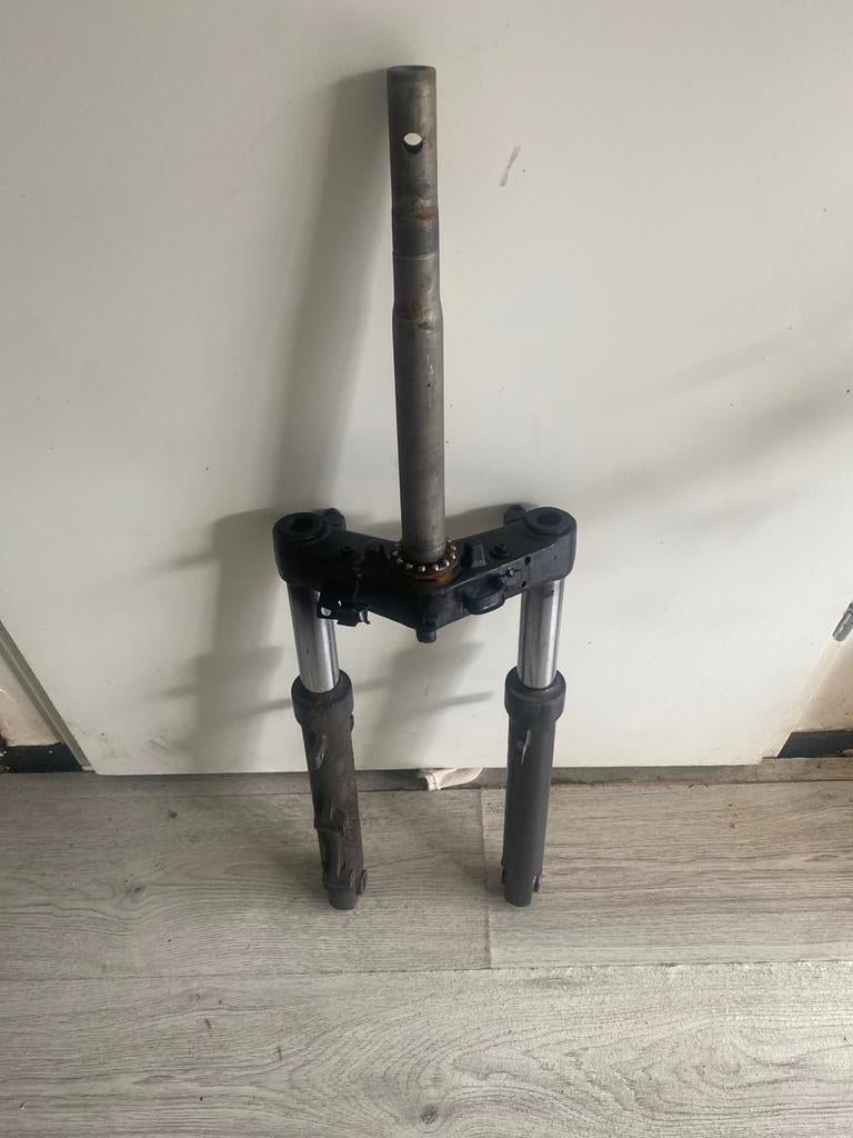 Kymco scooter voorvork  (recht), Ophalen of Verzenden, Gebruikt, Overige typen, Kymco