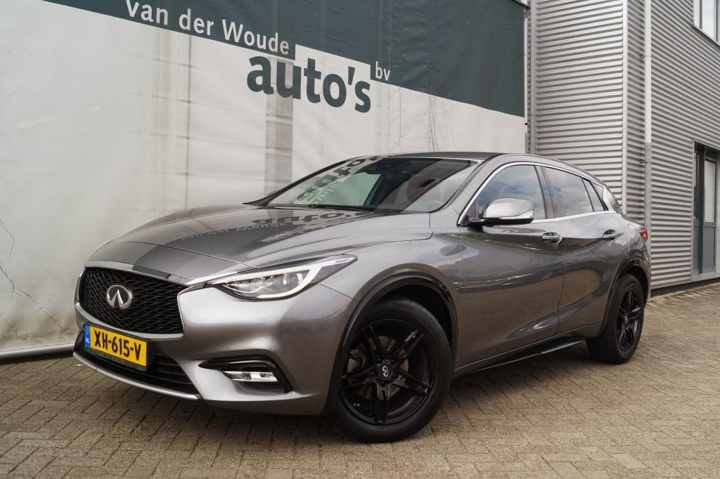 Infiniti Q30 1.5D Business Edition -NAVI-LEER-ECC-PDC-CRUISE, Auto's, Infiniti, 1355 kg, Gebruikt, 4 cilinders, Lichtsensor