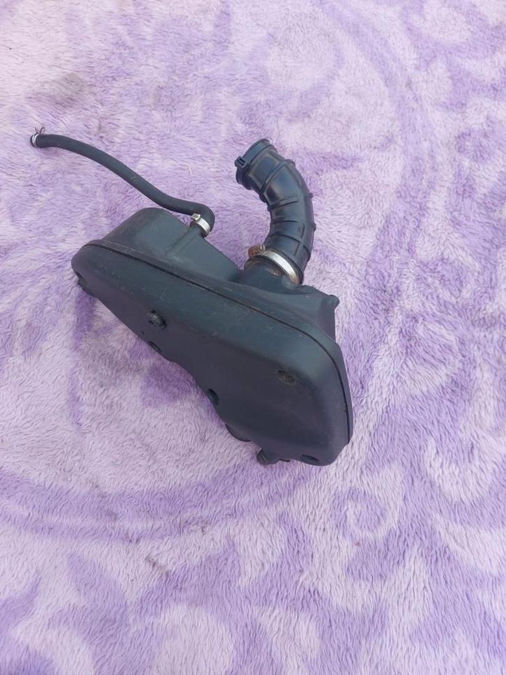 Luchtfiler kompleet vespa lx lxv s sprint primavera, Motoren, Tuning en Styling, Ophalen