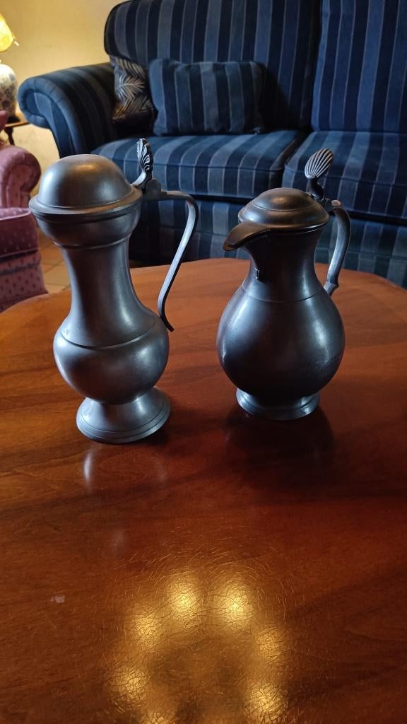 Set tinnen kannen / karaffen, Ophalen