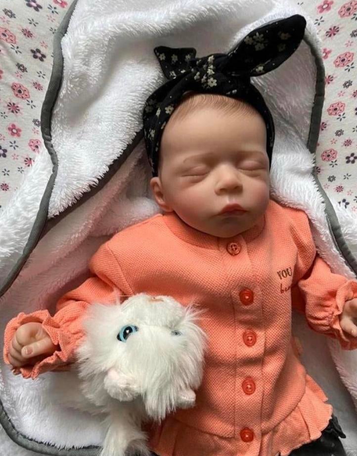 Reborn baby slapend, Verzamelen, Verzenden, Zo goed als nieuw, Babypop