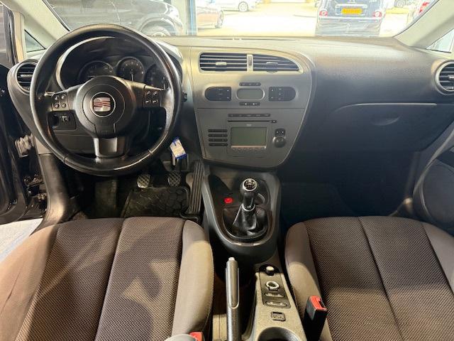 Seat Leon 1.8 TFSI Businessline Airco|Cruise|NW APK, Auto's, Seat, Voorwielaandrijving, Gebruikt, 1295 kg, 4 cilinders