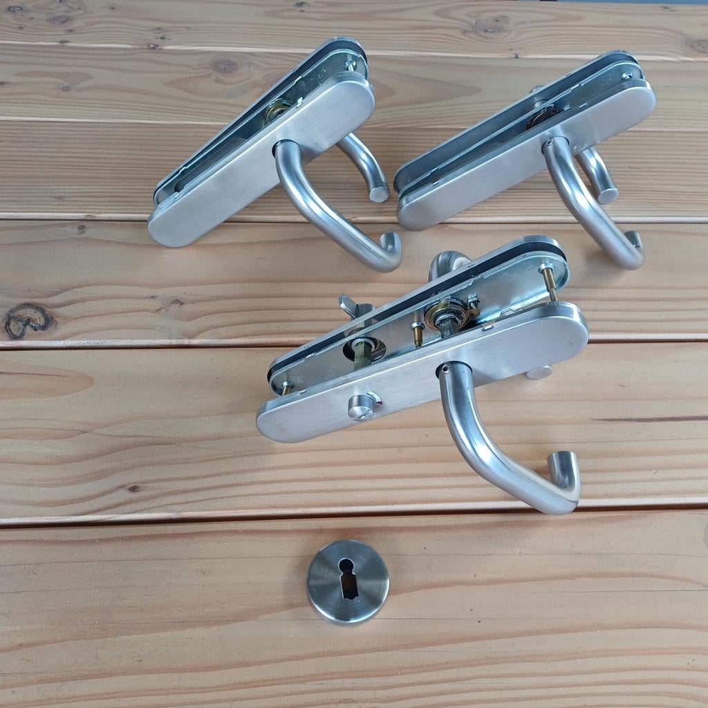 Set RVS deurklinken, Doe-het-zelf en Verbouw, Hang- en Sluitwerk, Ophalen, Zo goed als nieuw, Rvs, Klink of Kruk