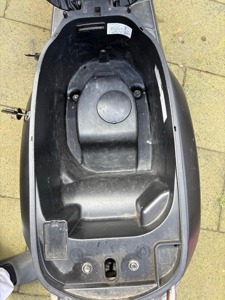 SYM TONIK 50 scooter, Ophalen, Gebruikt, Overige modellen, Maximaal 45 km/u