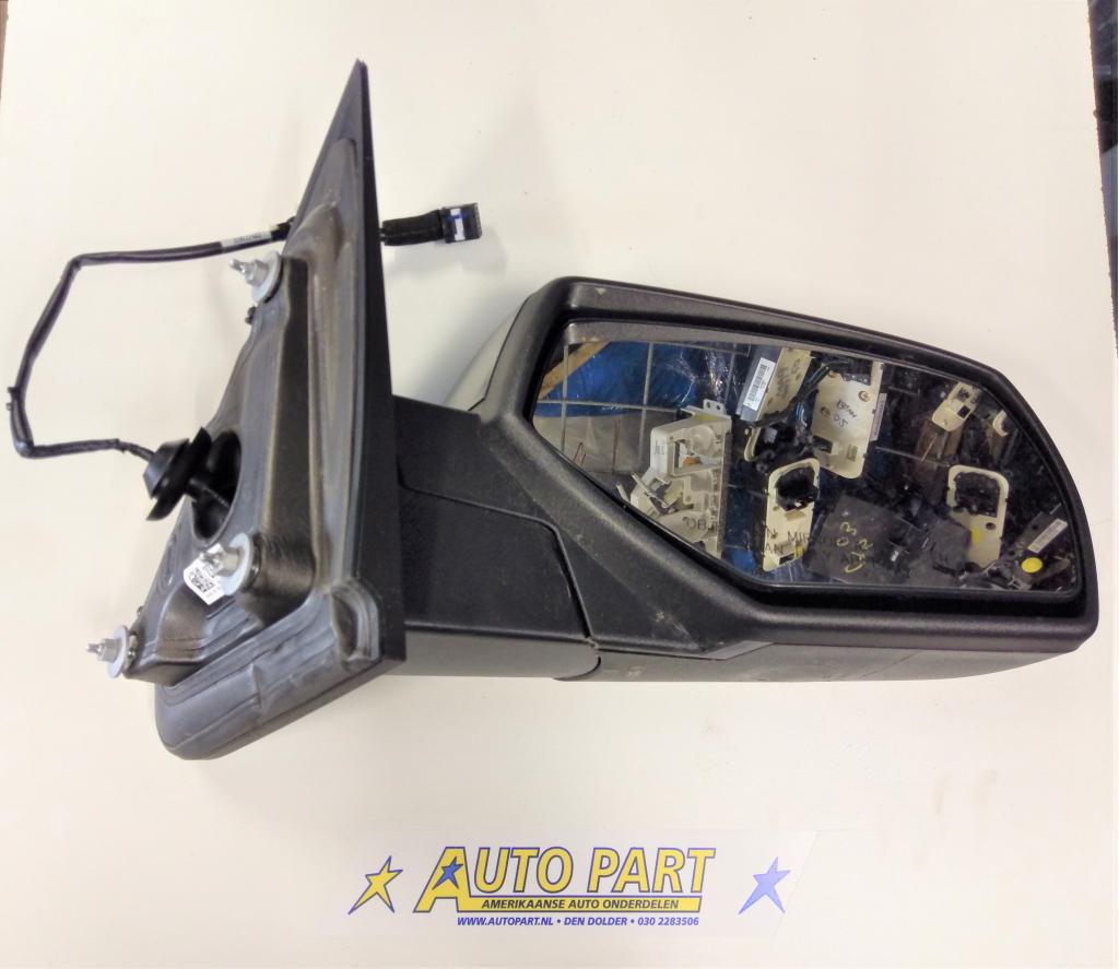 Chevrolet Silverado buitenspiegel 2014-2019, Auto-onderdelen, Spiegels, Gebruikt, Info@gm.com, Chevrolet, Ophalen of Verzenden