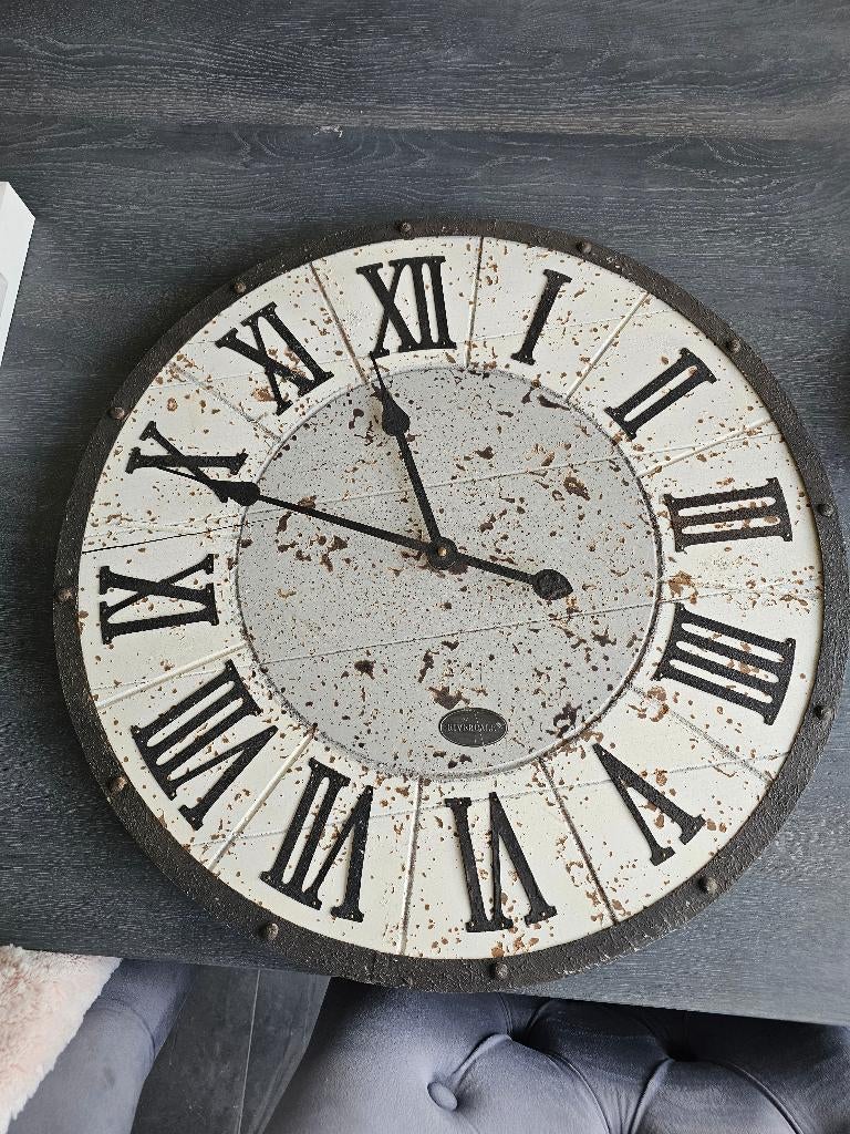 Riverdale klok, Huis en Inrichting, Ophalen, Zo goed als nieuw, Wandklok