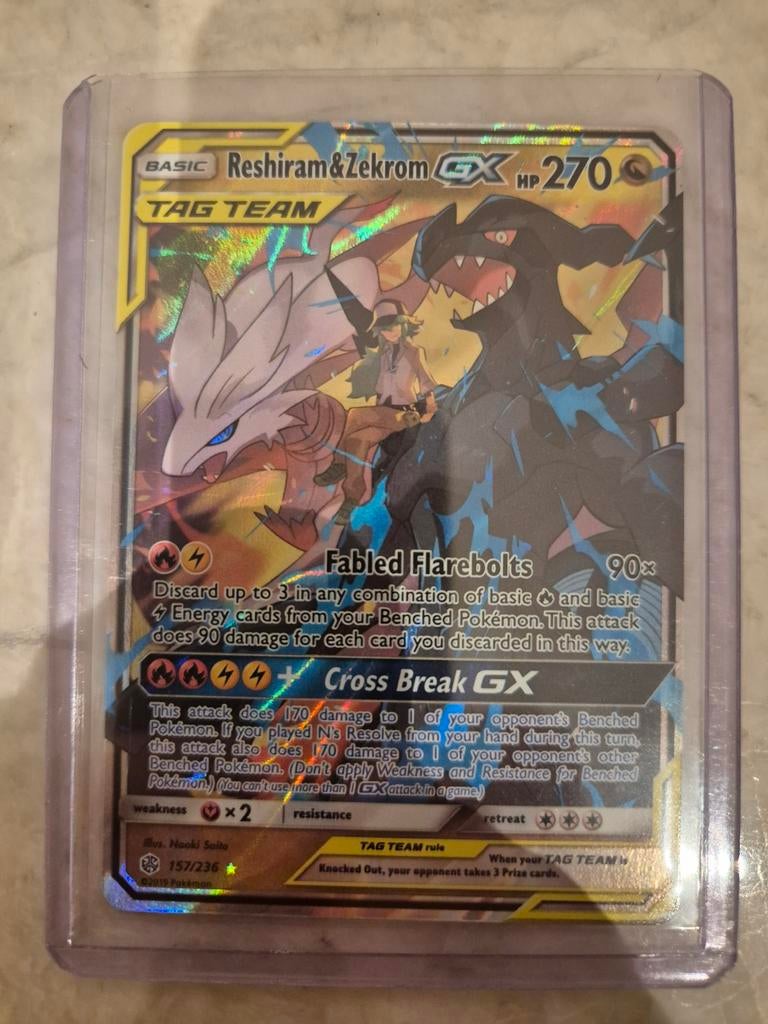 Reshiram & Zekrom GX Pokémon kaart, Hobby en Vrije tijd, Verzamelkaartspellen | Pokémon, Ophalen of Verzenden