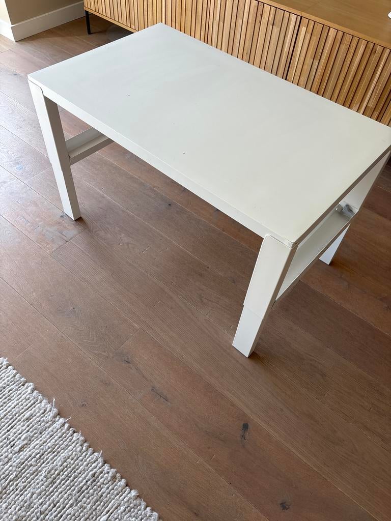 IKEA Pähl bureau, wit, verstelbaar, Huis en Inrichting, Bureaus, Ophalen, Gebruikt, In hoogte verstelbaar, IKEA