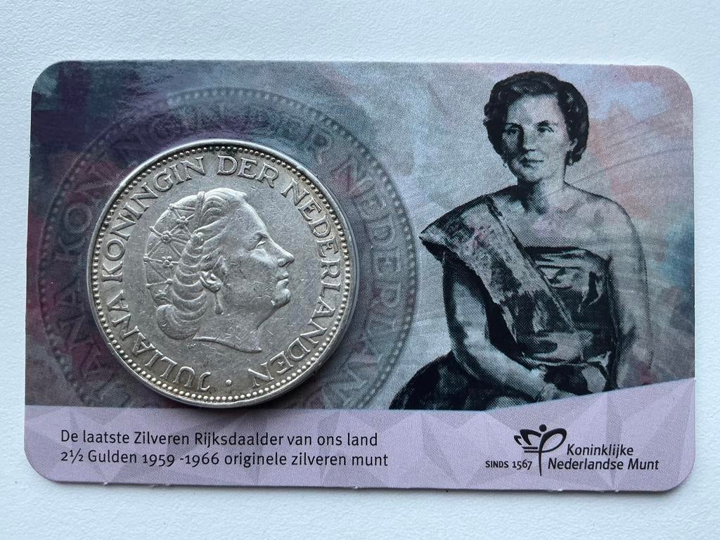 Zilveren Rijksdaalder 1960 in coincard In prijs verlaagd!, Koningin Juliana, Zilver, Ophalen of Verzenden, Losse munt