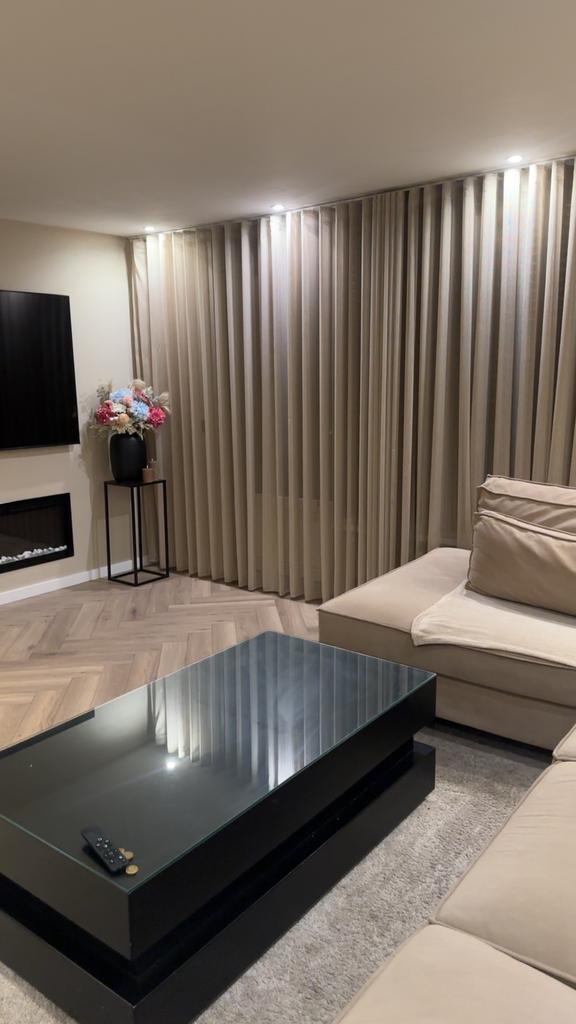 Tafel ( eric kuster stijl), Ophalen, 50 tot 100 cm, Zo goed als nieuw, Minder dan 50 cm