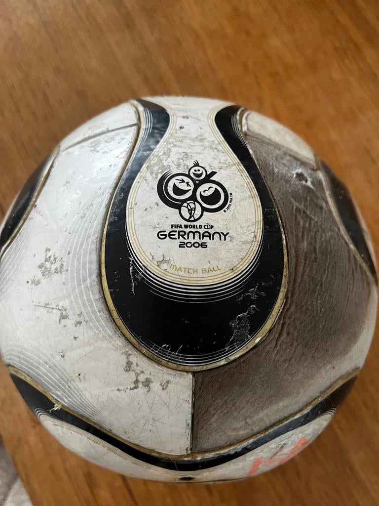 Adidas FIFA World Cup 2006 Match Bal, Ophalen of Verzenden, Gebruikt