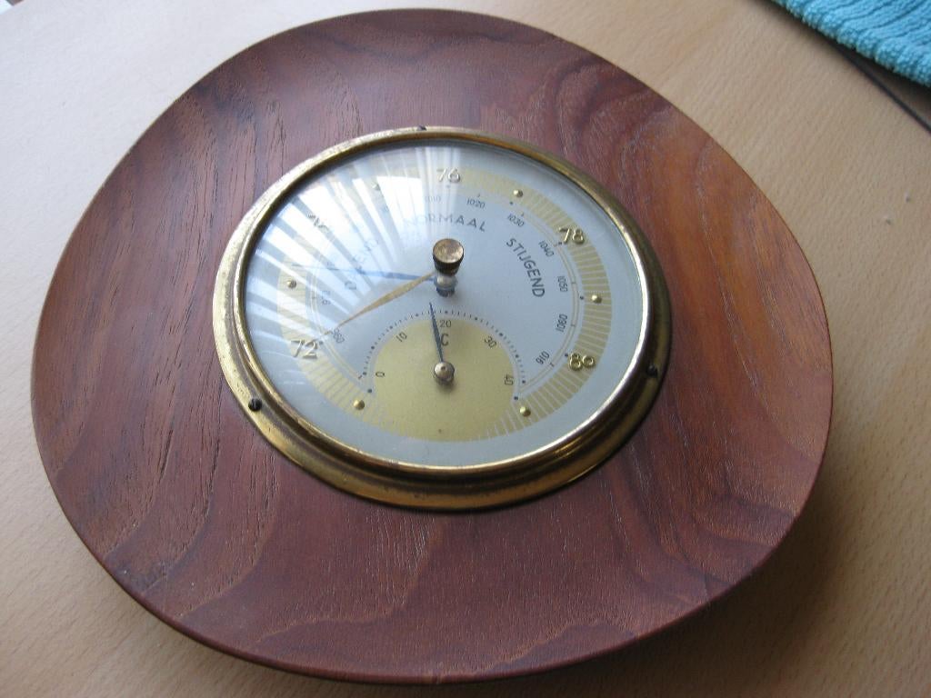 Twee oude barometers, Audio, Tv en Foto, Weerstations en Barometers, Gebruikt, Barometer, Ophalen of Verzenden