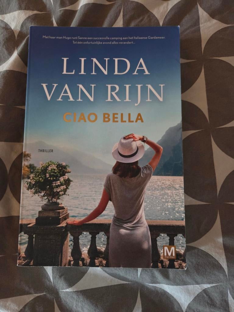 Linda van Rijn - Ciao Bella (Thriller), Ophalen of Verzenden, Zo goed als nieuw, Linda van Rijn, Nederland