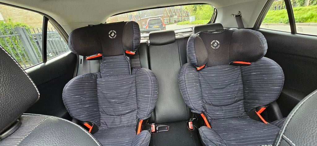 Maxi-Cosi RodiFix autostoelen (2 stuks), Kinderen en Baby's, Autostoeltjes, Ophalen, Autogordel of Isofix, Gebruikt, 15 t/m 36 kg