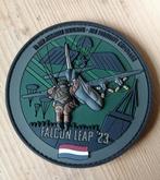 Embleem Falcon Leap '23 - 11 Air Assault Brigade, Ophalen of Verzenden, Landmacht, Nederland, Embleem of Badge