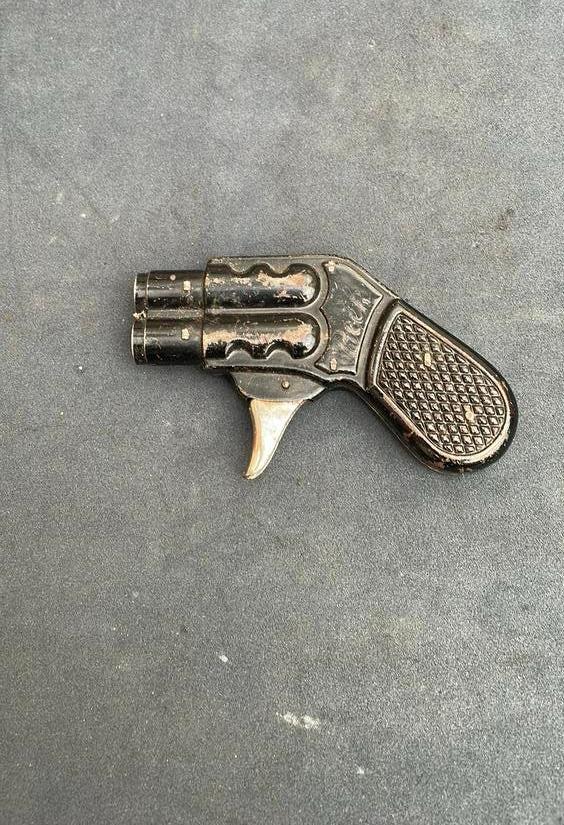 Beek DRGM knalkurken pistool, Verzamelen, Ophalen of Verzenden, Gebruikt