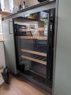 Wijnkoelkast / Wine fridge, Ophalen, Zwart, 50 tot 100 cm, Zo goed als nieuw