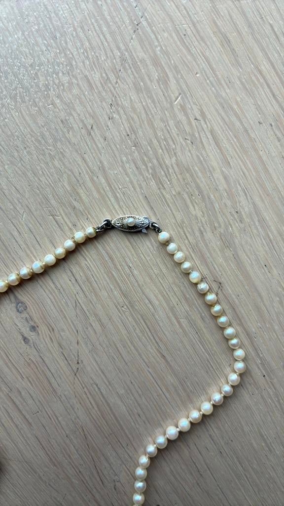 Vintage Parelsnoer Parelketting, Sieraden, Tassen en Uiterlijk, Kettingen, Ophalen of Verzenden, Gebruikt, Wit, Overige materialen
