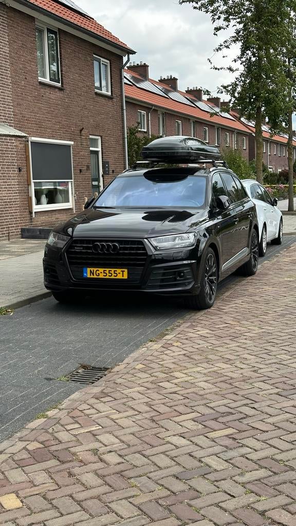 Audi Q7 met dakkoffer en dakdragers kamei topstar xl, Auto diversen, Dakkoffers, Ophalen of Verzenden, Gebruikt