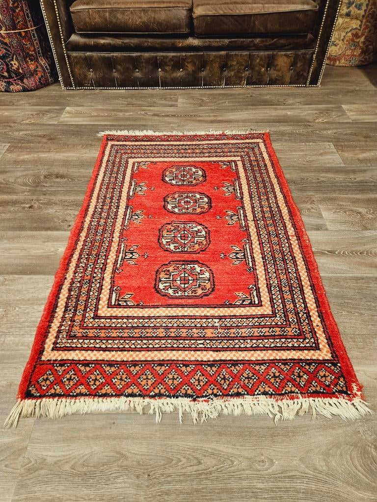 Oosters Handgeknoopt Tapijt. Prachtige kleuren en patronen!, Huis en Inrichting, Stoffering | Tapijten en Kleden, 100 tot 150 cm